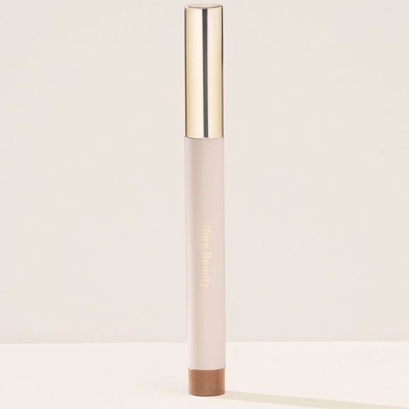 RARE Beauty Weightless Eyeshadow Stick in Integrity - Picture 3 of 16